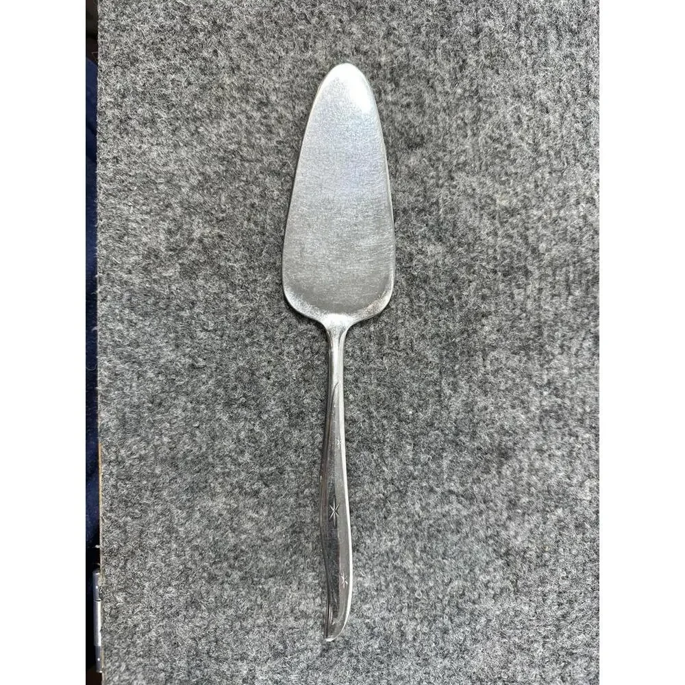 N/A spoons dining
